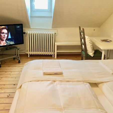 Citylodge St Gallen - 2 Min To Marktplatz Санкт Гален Стая снимка