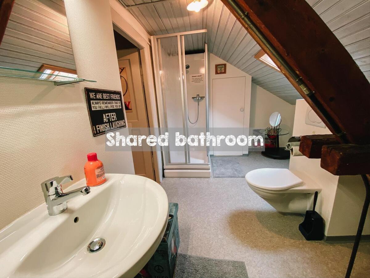 Citylodge St Gallen - 2 Min To Marktplatz Санкт Гален Стая снимка
